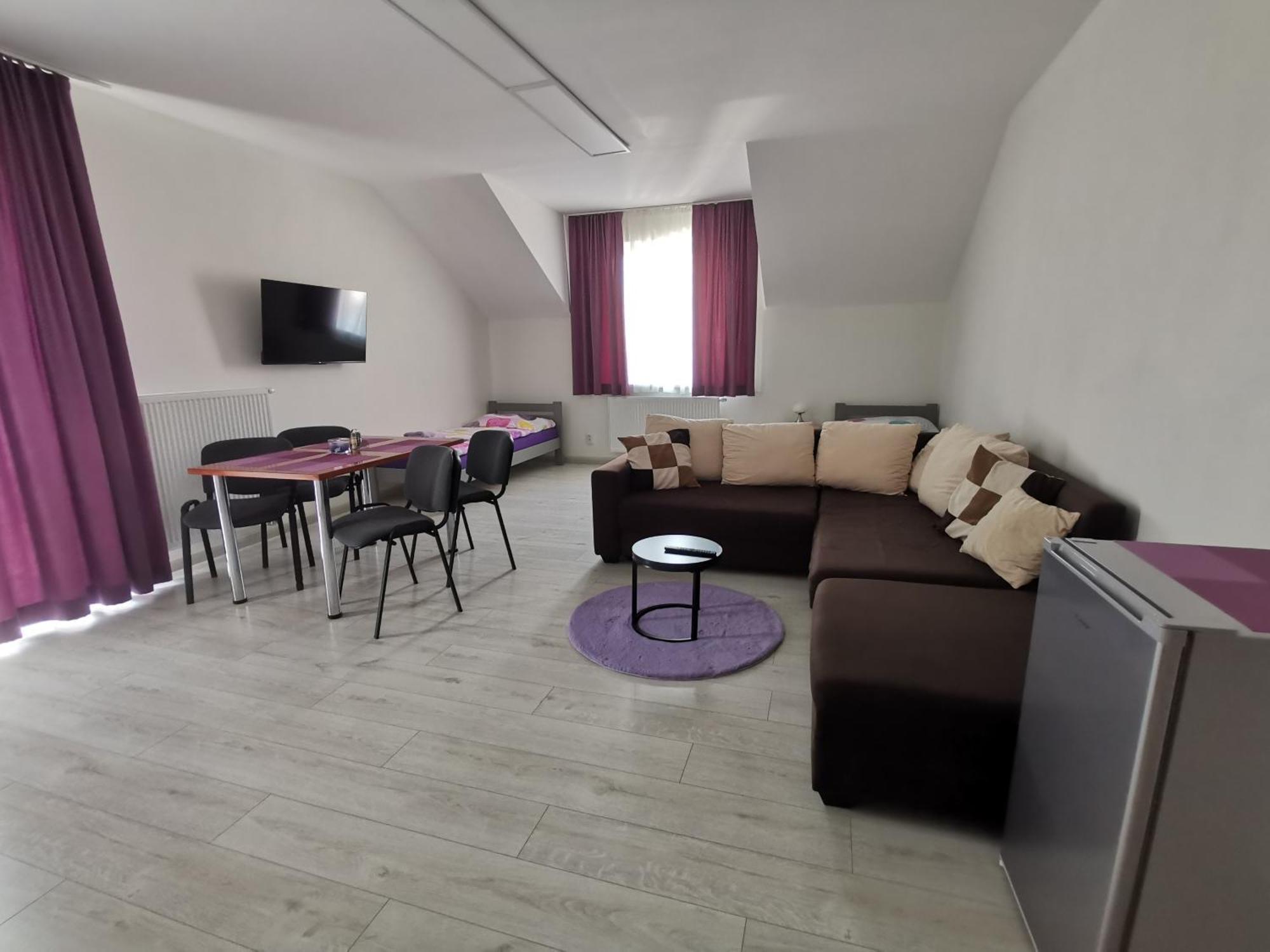 Comenius Apartments - Apartmány na rohu Felsővízköz Kültér fotó